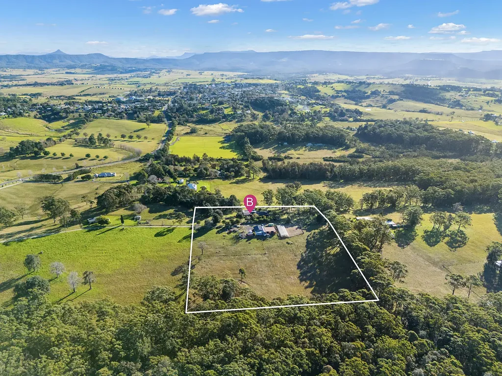 Narrawallee Rare 10-Acre Coastal Retreat – A Slice of Paradise