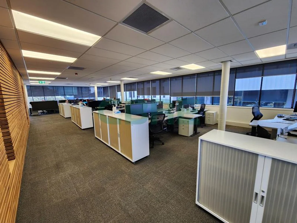 Manukau CBRE - Modern Manukau Office