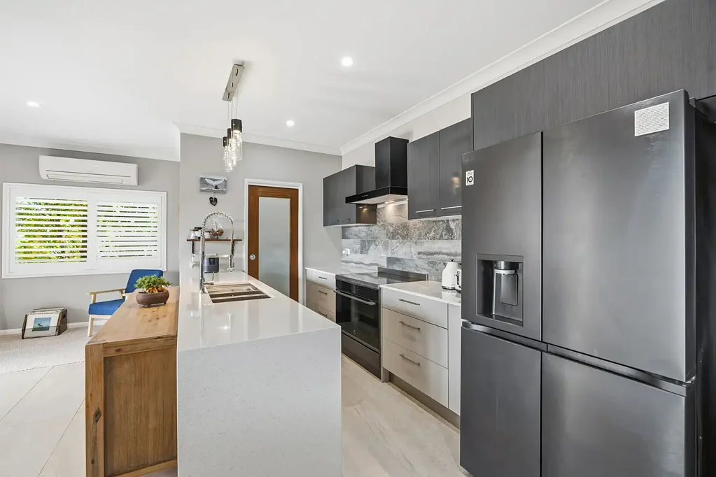 Arcadia Vale 4ห้องนอน STUNNING 358m2 FAMILY HOME SITTING ON A BEAUTIFUL PRIVATE 1638M2 BLOCK