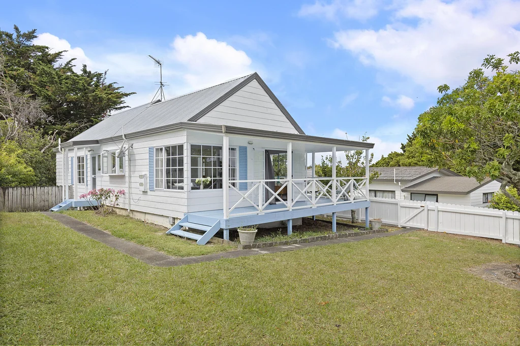 12 Coubray Place, Botany Downs, Manukau City, Auckland