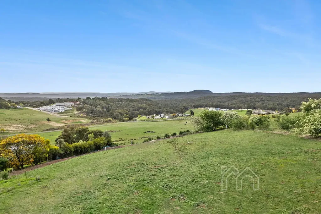 Daylesford Premium Land Opportunity with Approved Plans and Permits
