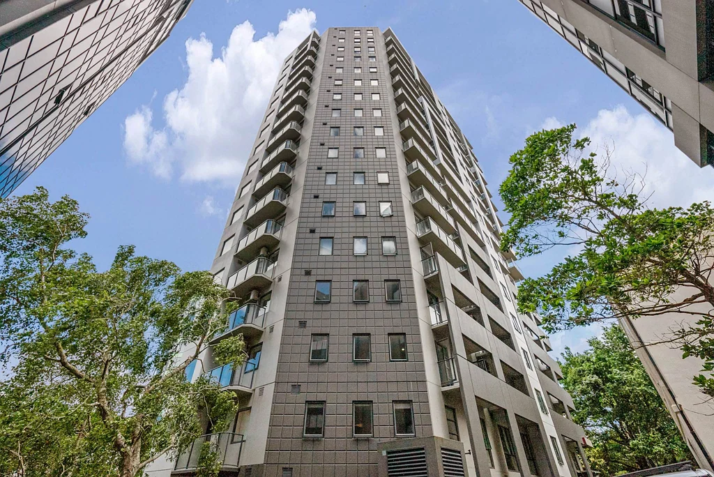 Grafton 1Moenga Smart Investment - Freehold Apartment in Grafton