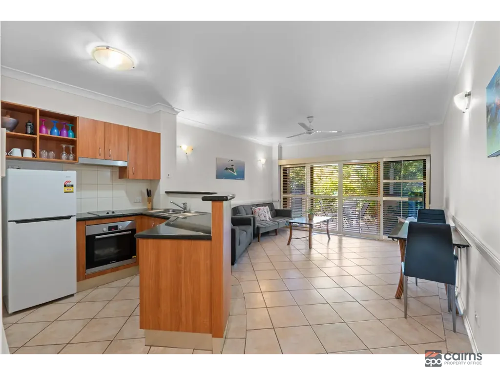 Cairns North 1 Bedroom The Ultimate Esplanade Location – Ground Floor Advantage