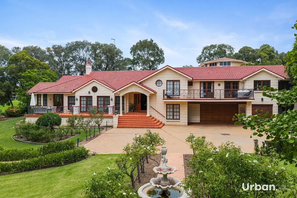 35 Heritage Way, Glen Alpine, NSW 2560