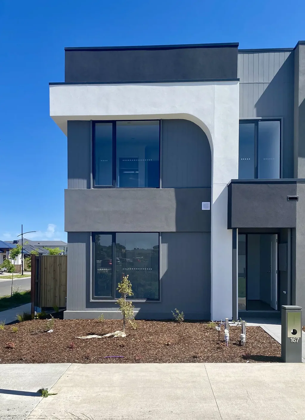 BRAND NEW 4 BEDROOM HOME IN THE RATHDOWNE ESTATE