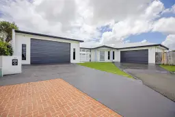 12 Gaye Crt, Ooralea