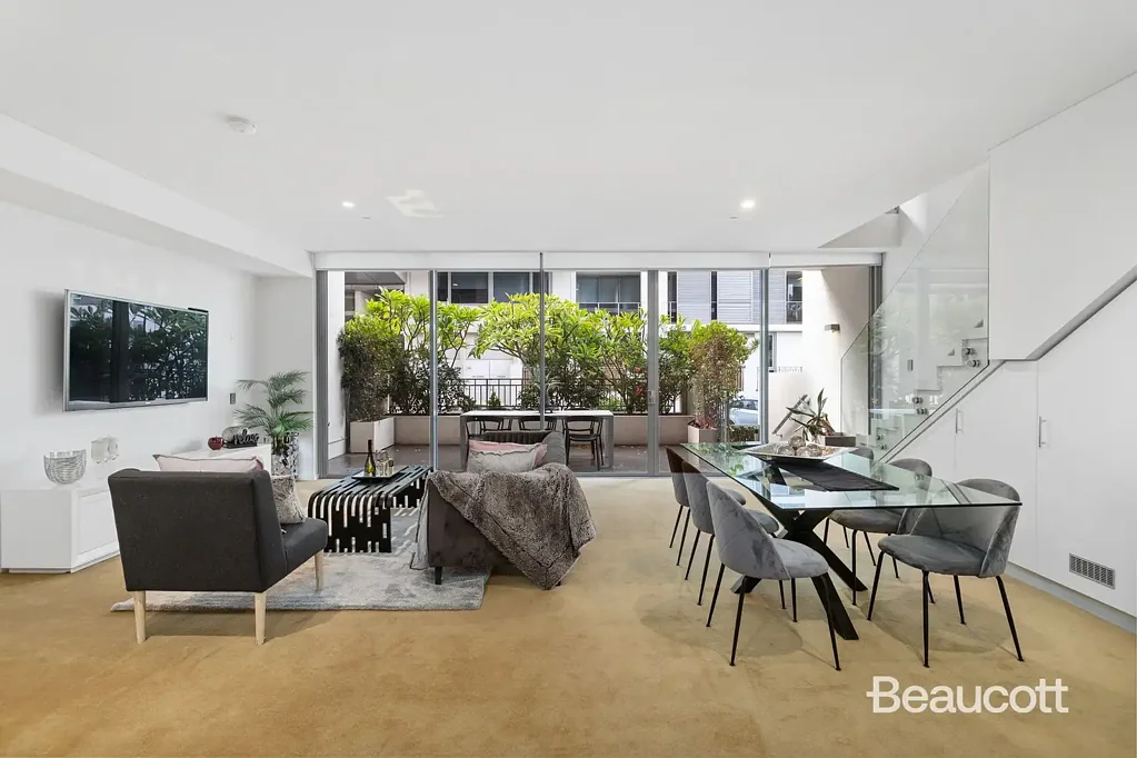 East Perth 3ਬੈੱਡਰੂਮ IF YOU WANT SIZE, SECURITY & AMAZING AMENITIES...