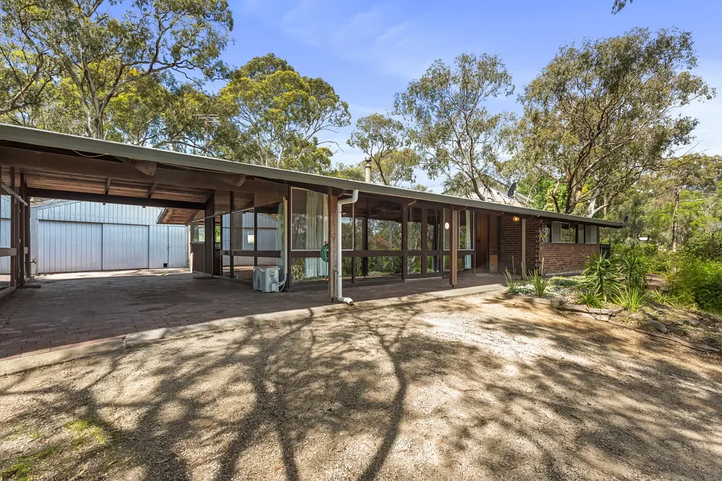 10 The Ridgeway, Belair, SA 5052