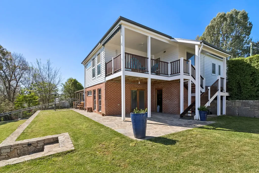 "Sanctuary" 31 Church Street, Yass, NSW 2582