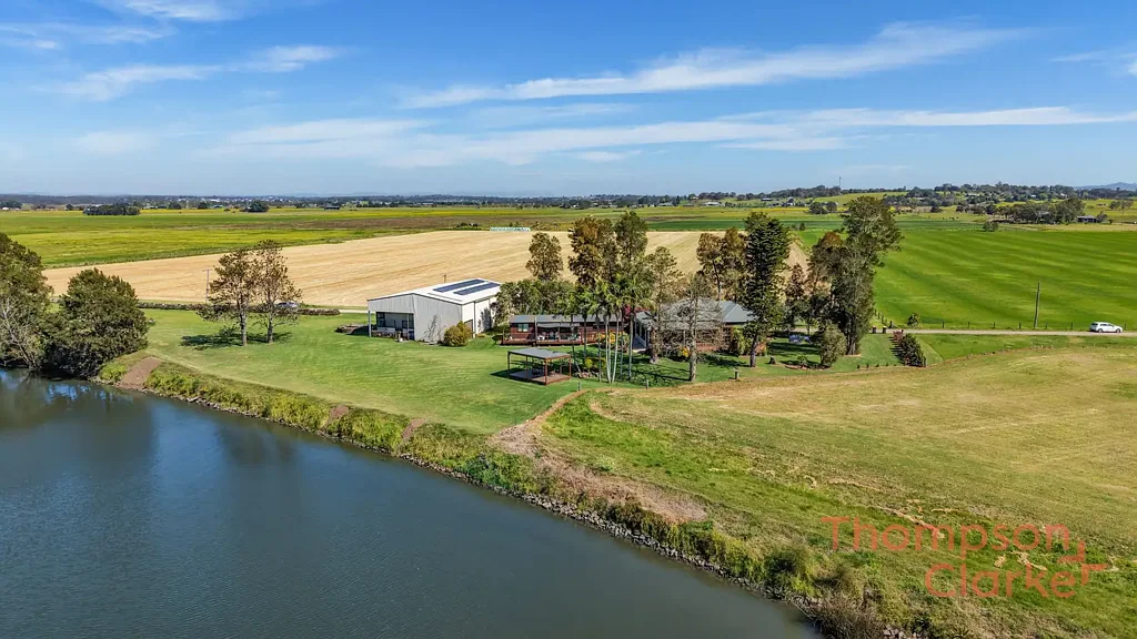 Hinton 4Kwarto Riverside Acreage Living with Granny Flat, Shed & Hunter River Views
