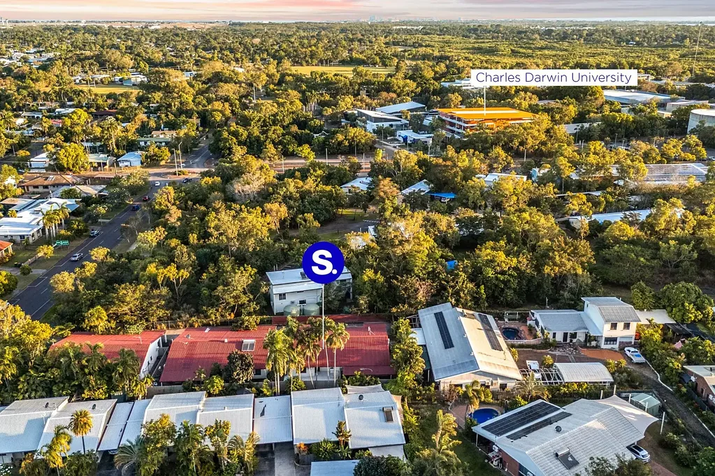 Brinkin 2房  Prime location close to CDU, Royal Darwin Hospital and Casuarina Shopping Square