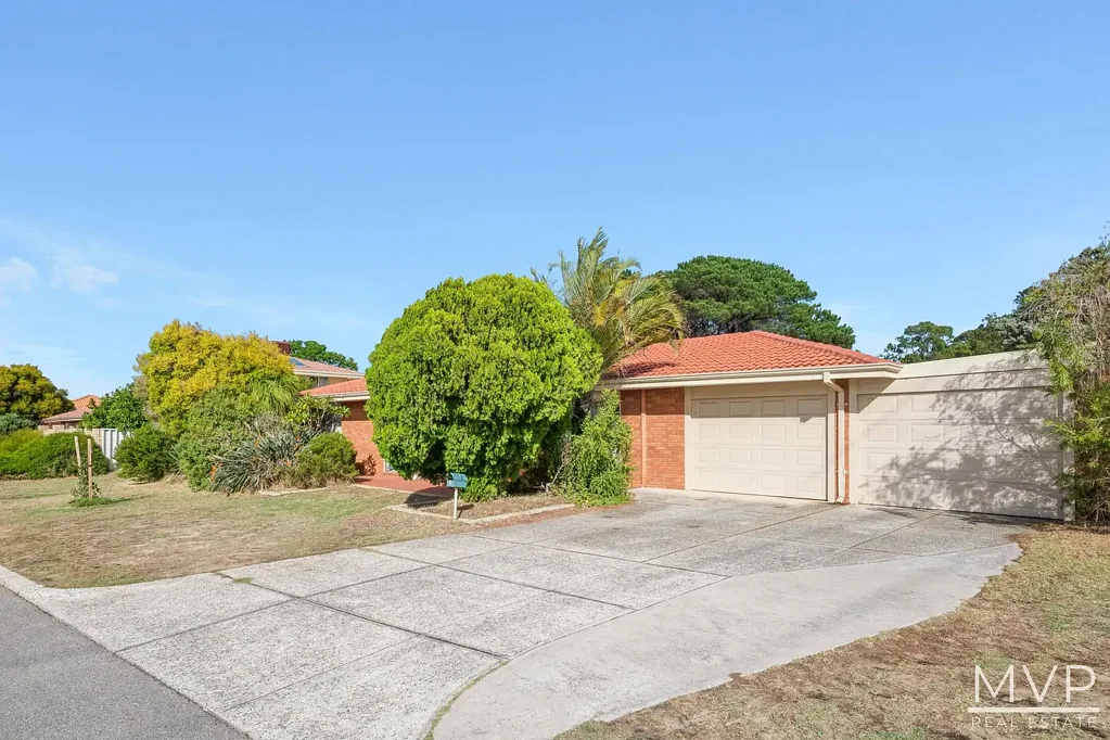 2 Limb Way, Kardinya, WA 6163