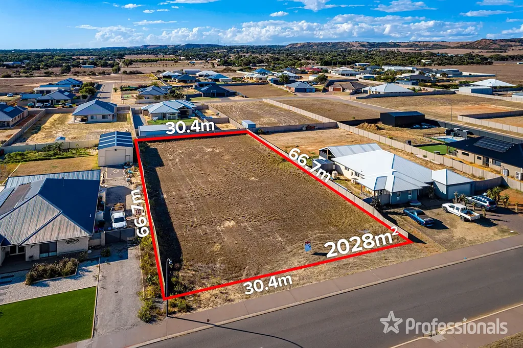 16 Wisteria Parade, Moresby, WA 6530