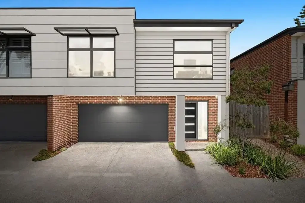 2/26 Marlow Street, Mooroolbark, VIC 3138