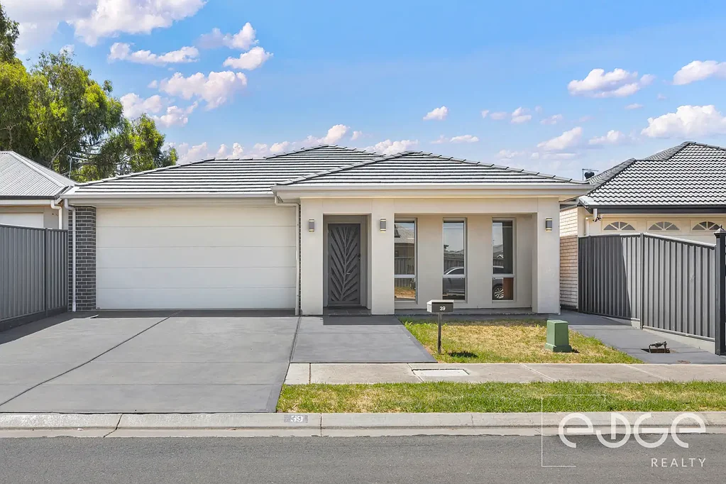 39 Tripodi Circuit, Parafield Gardens, SA 5107