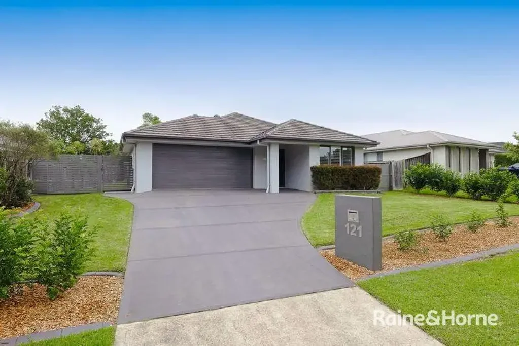 121 Sunningdale Circuit, Medowie, NSW 2318