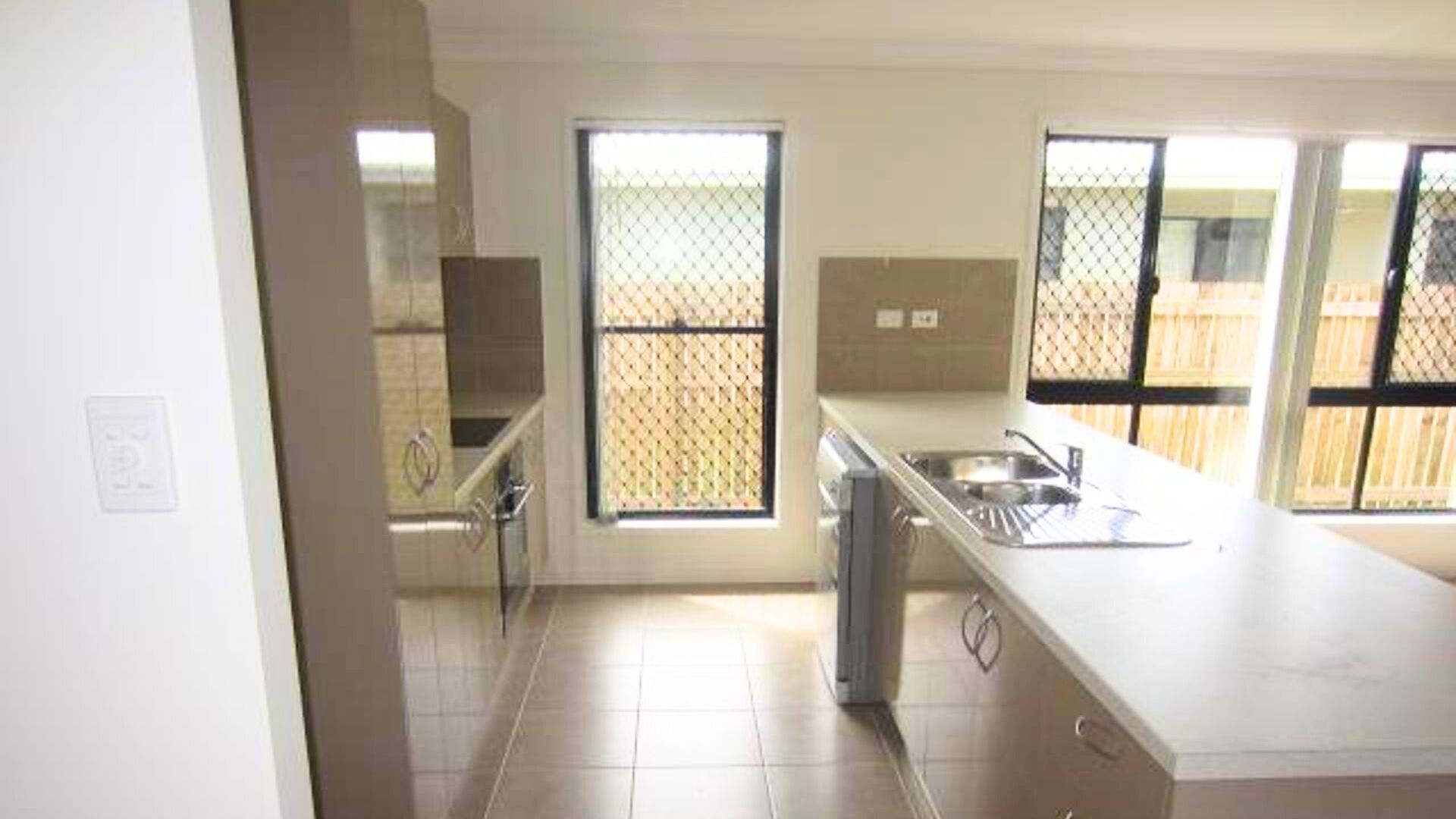 8A CATHO AV, MOUNT LOW QLD 4818, 0 રૂમ, 0 બાથરૂમ, House