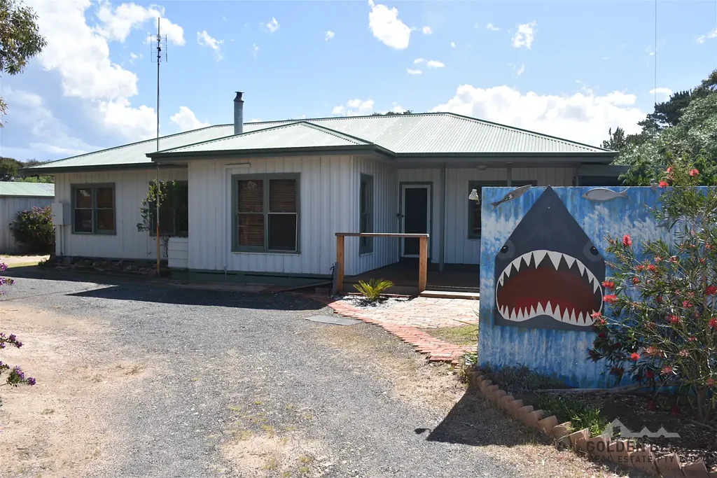 246 Shoreline Drive, Golden Beach, VIC 3851