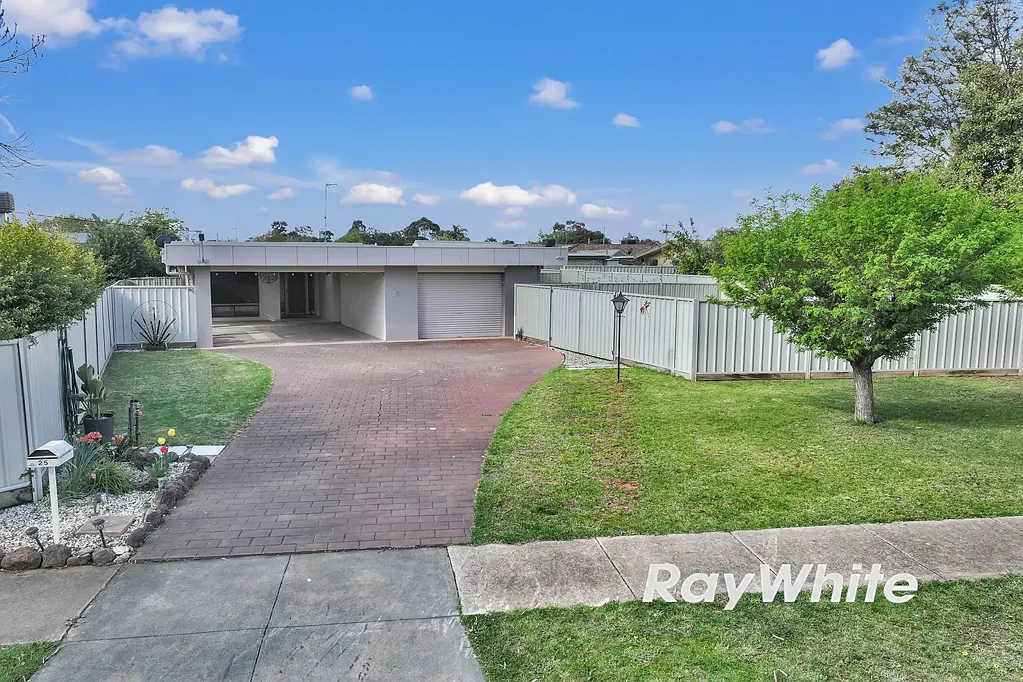 25 Rutley Crescent, Echuca, VIC 3564