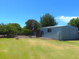 48 Edinburgh Road, Edenhope