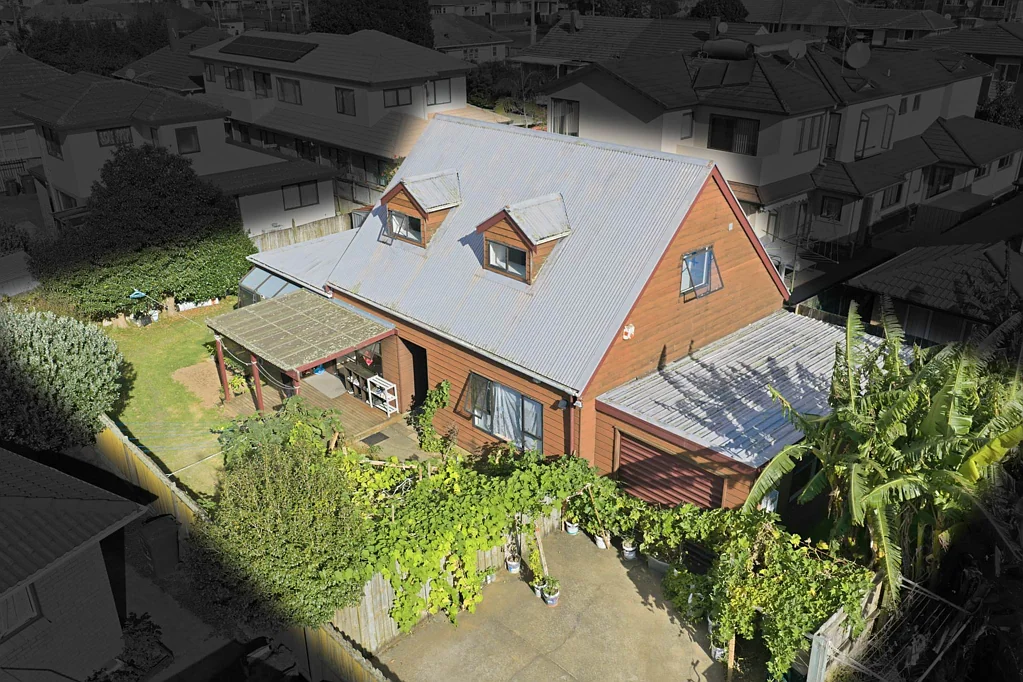 Mount Roskill 3 Bedroom Do-Up Opportunity in MRGS School Zones