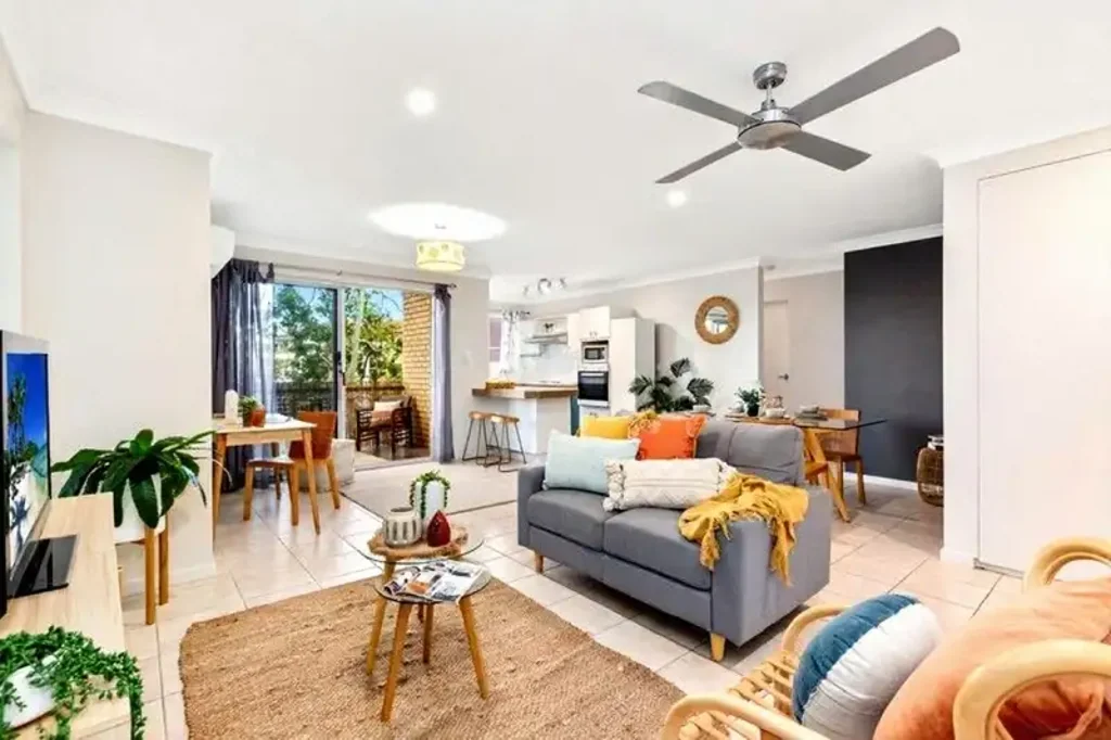 5/18 Raby Road, Coorparoo, QLD 4151