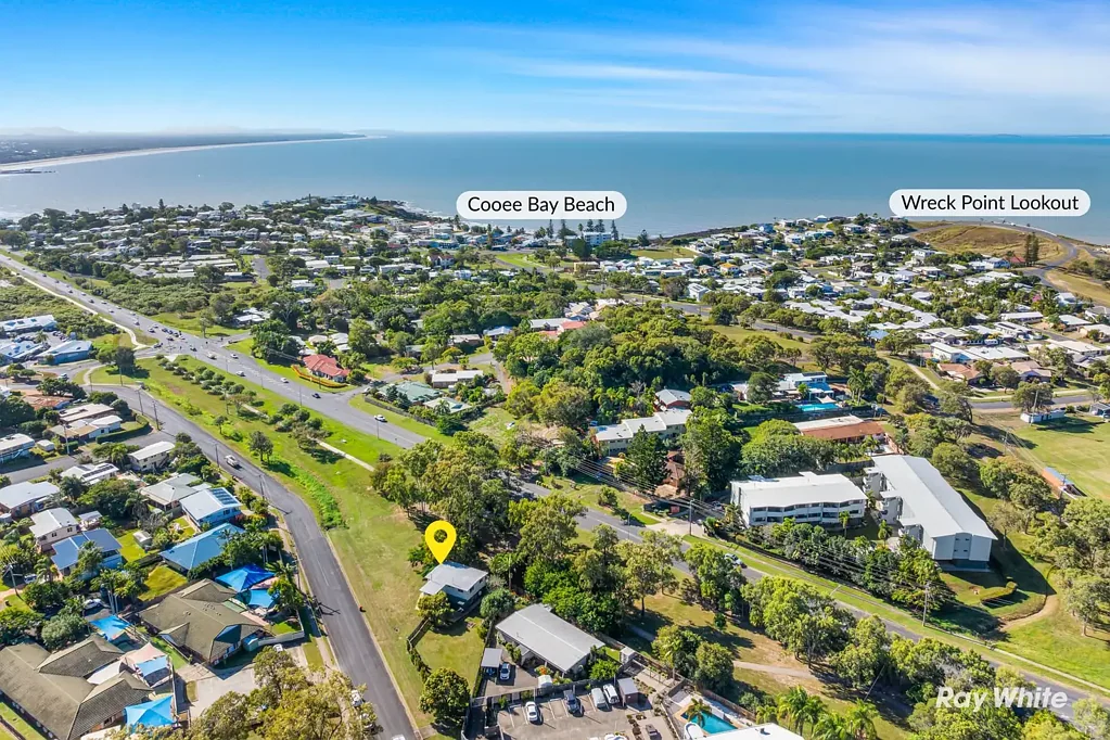 Taranganba 3房  RARE INVESTOR GOLD! Subdivision Approved with 3 potential income streams!