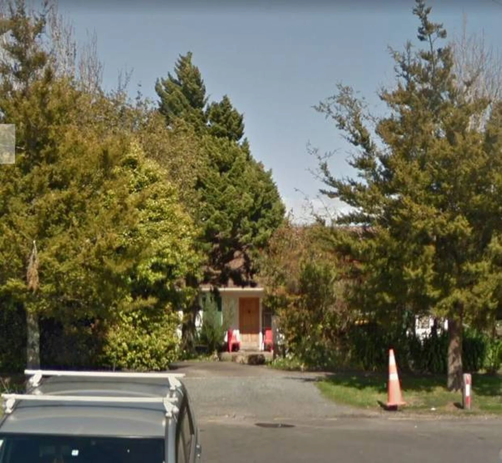 老鼠打洞、跳蚤满屋！奥克兰西区租屋“烂”出新高度，房东被罚惨了！