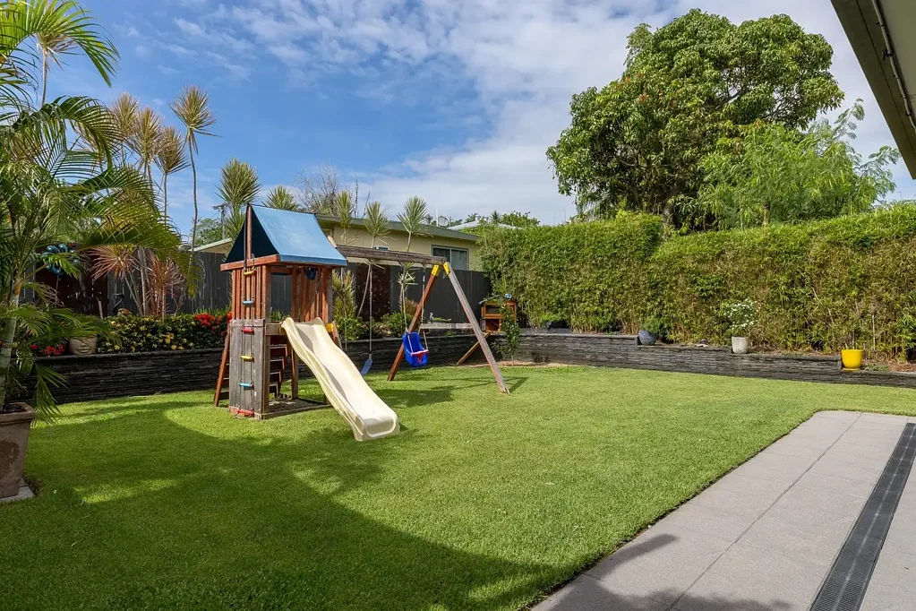 184 Shute Harbour Road, Cannonvale, QLD 4802
