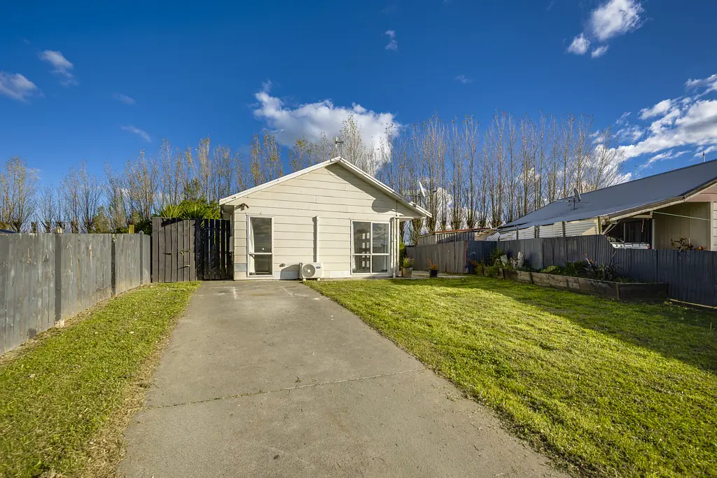 Flaxmere 3 Bedroom Three Bedroom Home, Possible Quick Sale