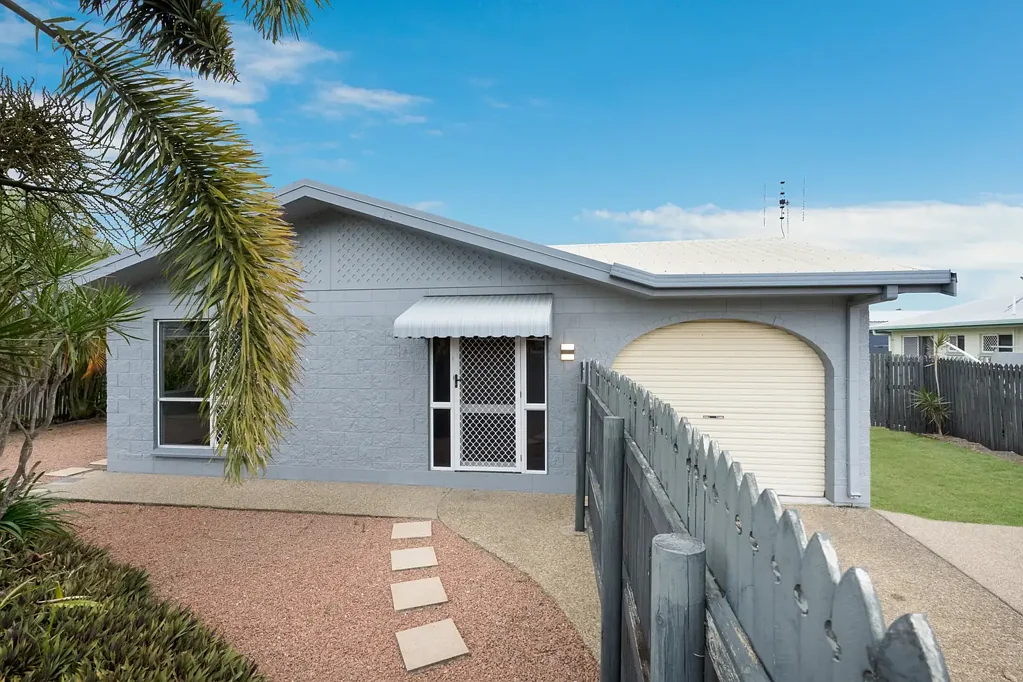 64 Kern Brothers Drive, Kirwan, QLD 4817