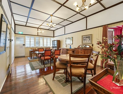 39 Cairnscroft Street, Toogoolawah, QLD 4313, 8 Kuwarto, 2 Banyo, House