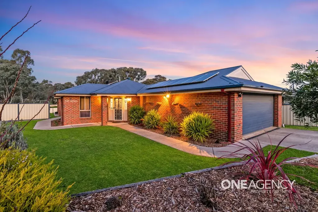 14 Parry Street, Seymour, VIC 3660