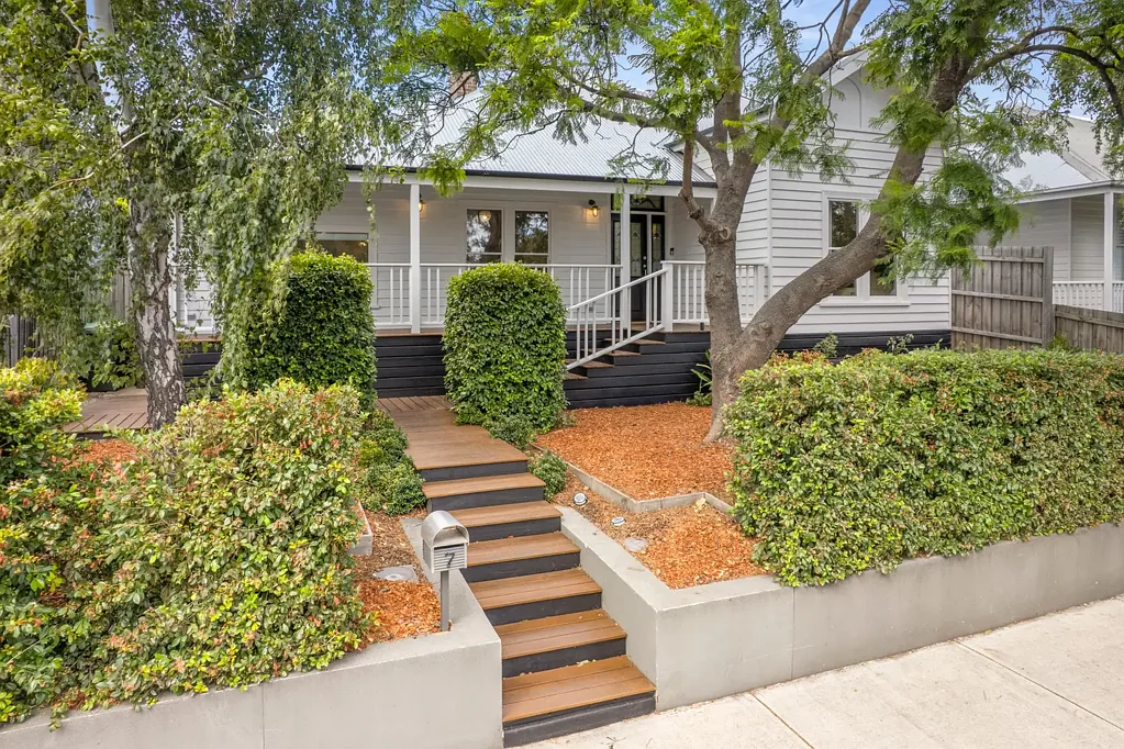 7 Bell Parade, Drumcondra, VIC 3215