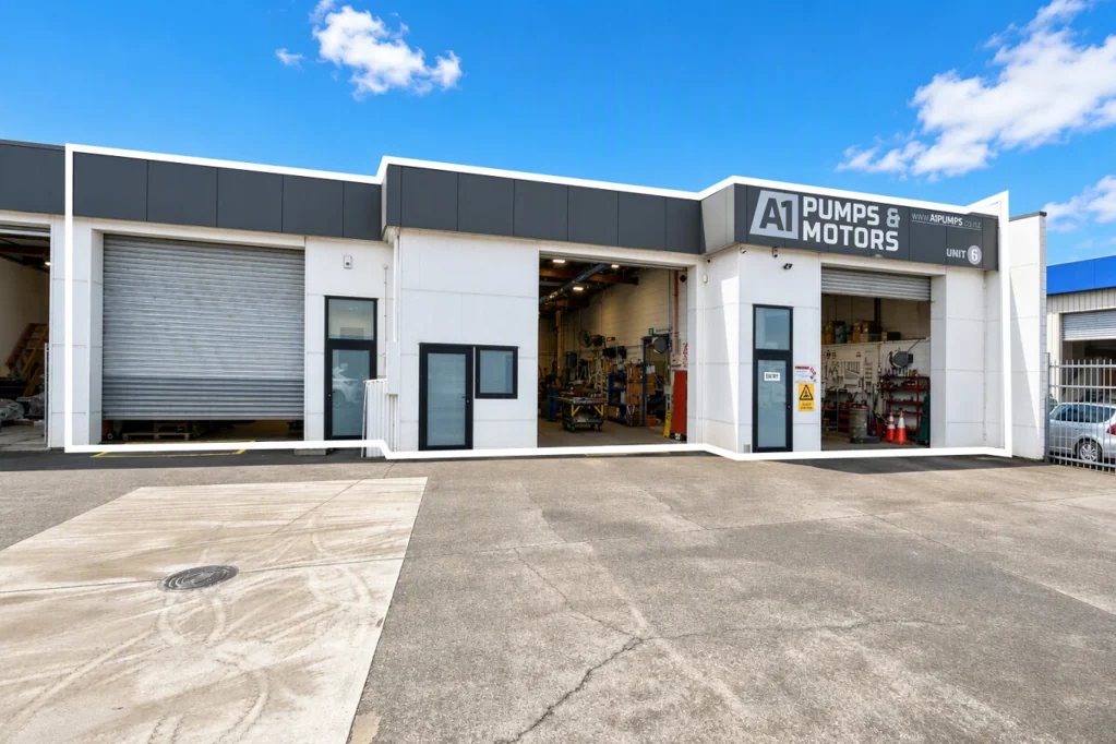 Wiri  Three Adjoining Units - Gantry & Spray Booth