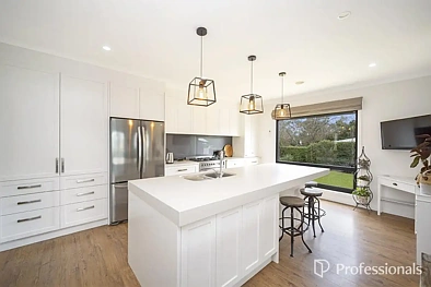 4 - 6 Cameron Street, Hamilton, VIC 3300, 4 રૂમ, 1 બાથરૂમ, House