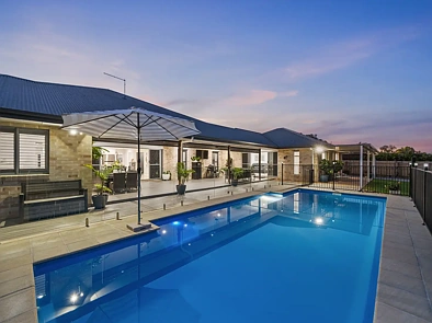 7 THORSON ST, CABOOLTURE QLD 4510, 5 phòng ngủ, 3 phòng tắm, House