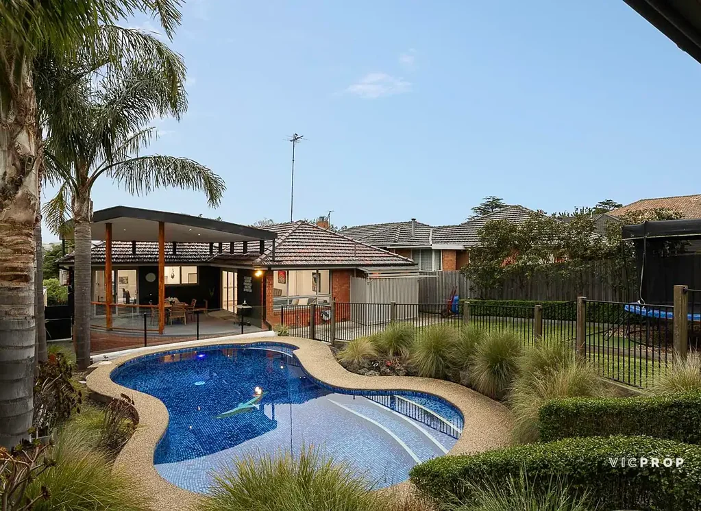 44 Duff Parade, Viewbank, VIC 3084