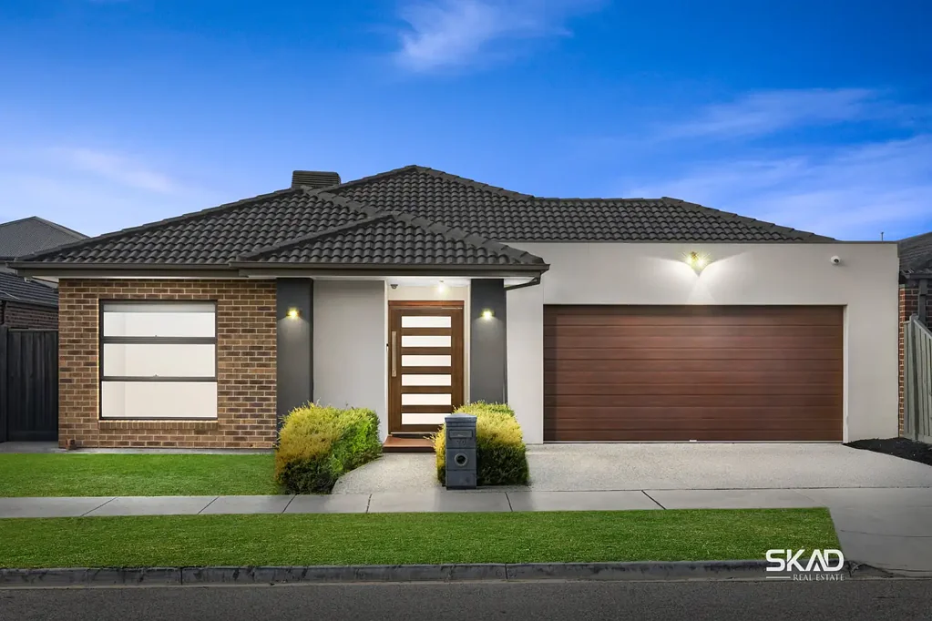 70 Albion Crescent, Mickleham, VIC 3064