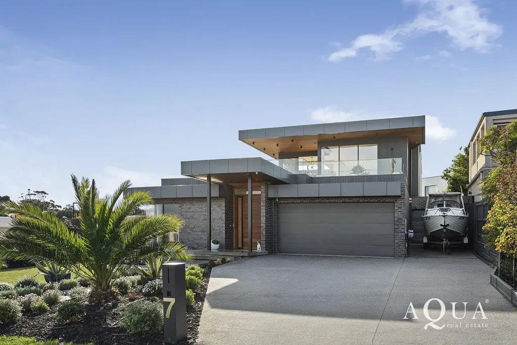Mount Eliza 4房  ~ 海湾终极家庭娱乐 ~  ~ The Ultimate Family Entertainer By The Bay ~