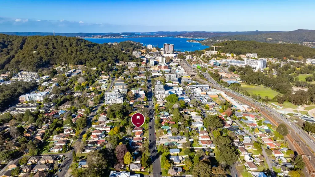 North Gosford 4Zimmer R1 ZONING IN PRIME LOCATION