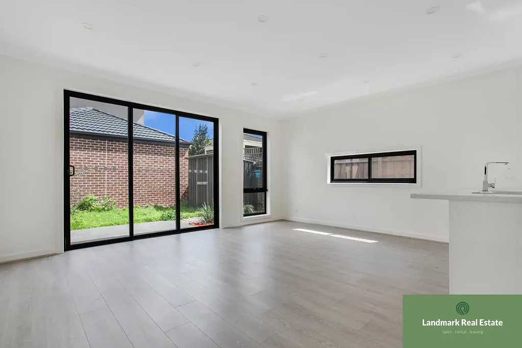 Spacious and modern townhouse