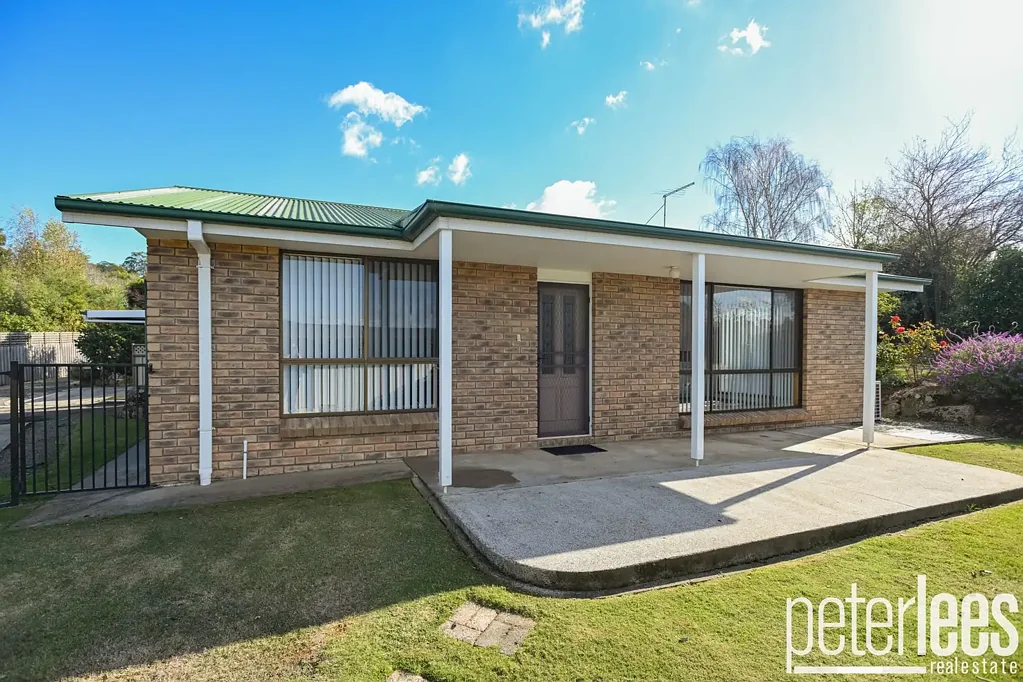 1/157 Gravelly Beach Road, Blackwall, TAS 7275