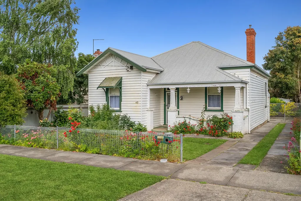 43 Hart Street, Colac, VIC 3250