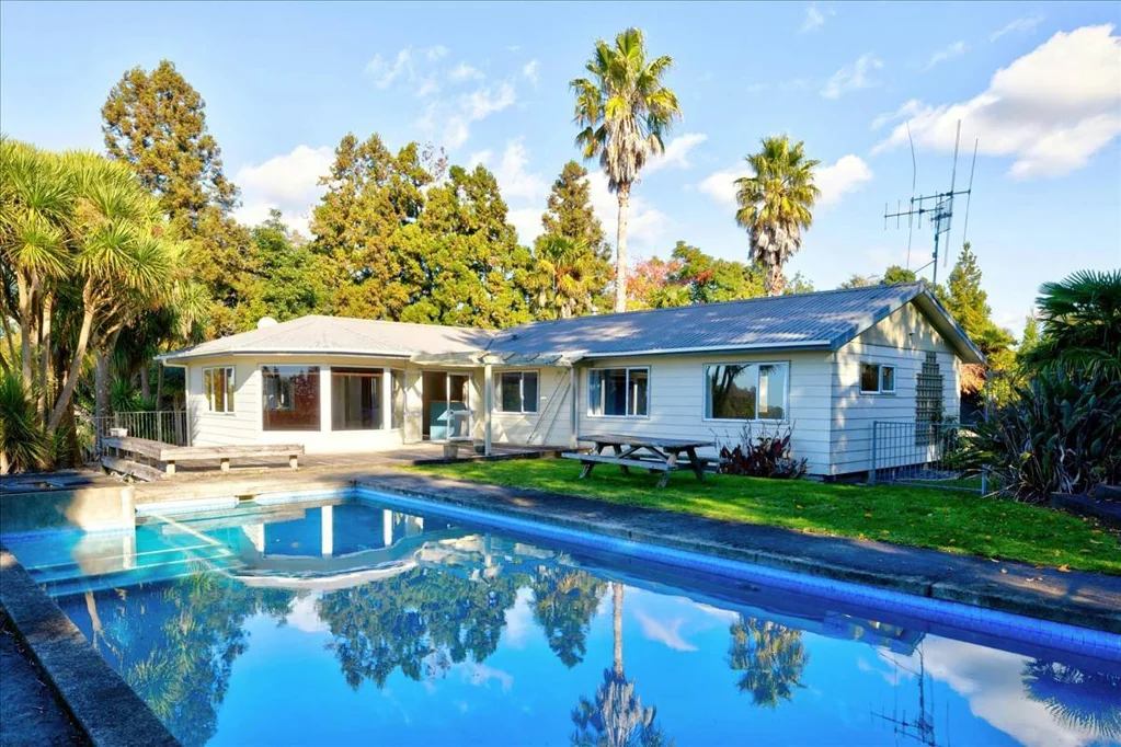Te Puna 4Moenga Your Private Summer Fun Awaits