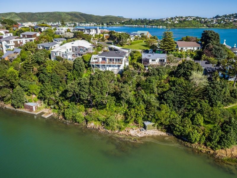 74 Seaview Road, Paremata, Porirua, 4 phòng ngủ, 0 phòng tắm