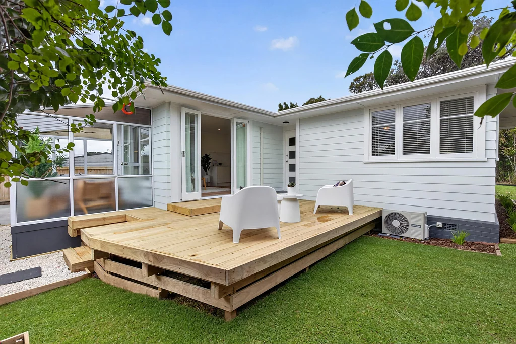 Te Atatu Peninsula 3બેડરૂમ Summer Starts Here