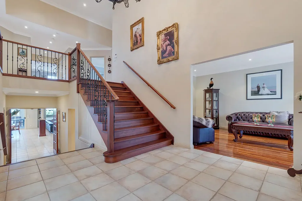 Craigieburn 5कमरा SUPERSIZED FAMILY HOME, ENORMOUS 1202SQM BLOCK, UNRIVALLED LOCATION