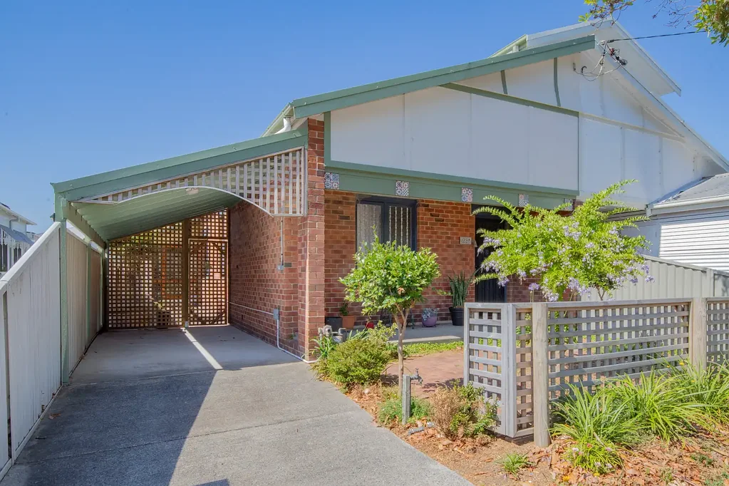 28A Harle Street, Hamilton South, NSW 2303
