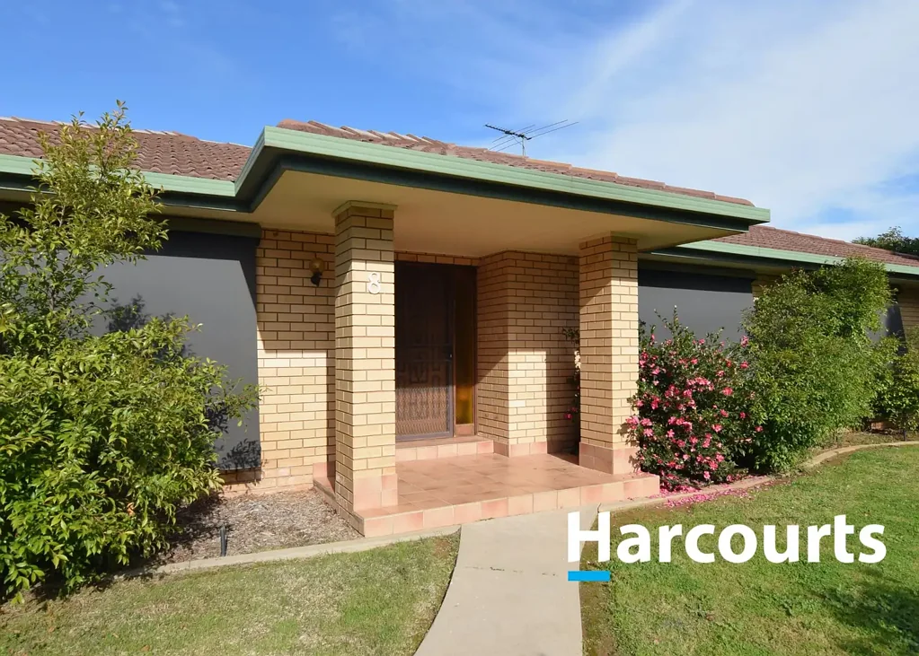 Comfortable Family Living in the Heart of the West End